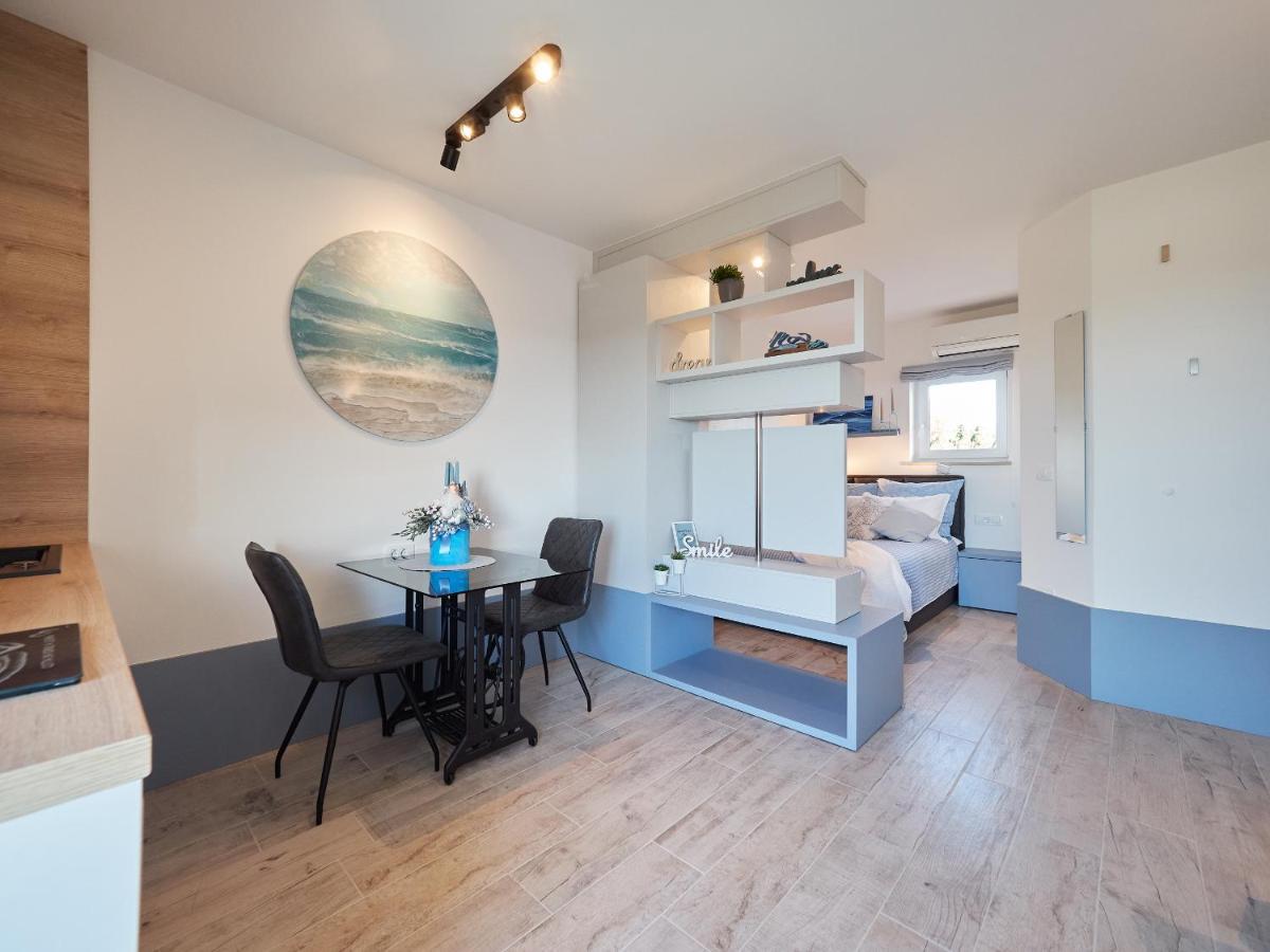 New Apartment Vivano Val With Amazing View Zambratija  Esterno foto