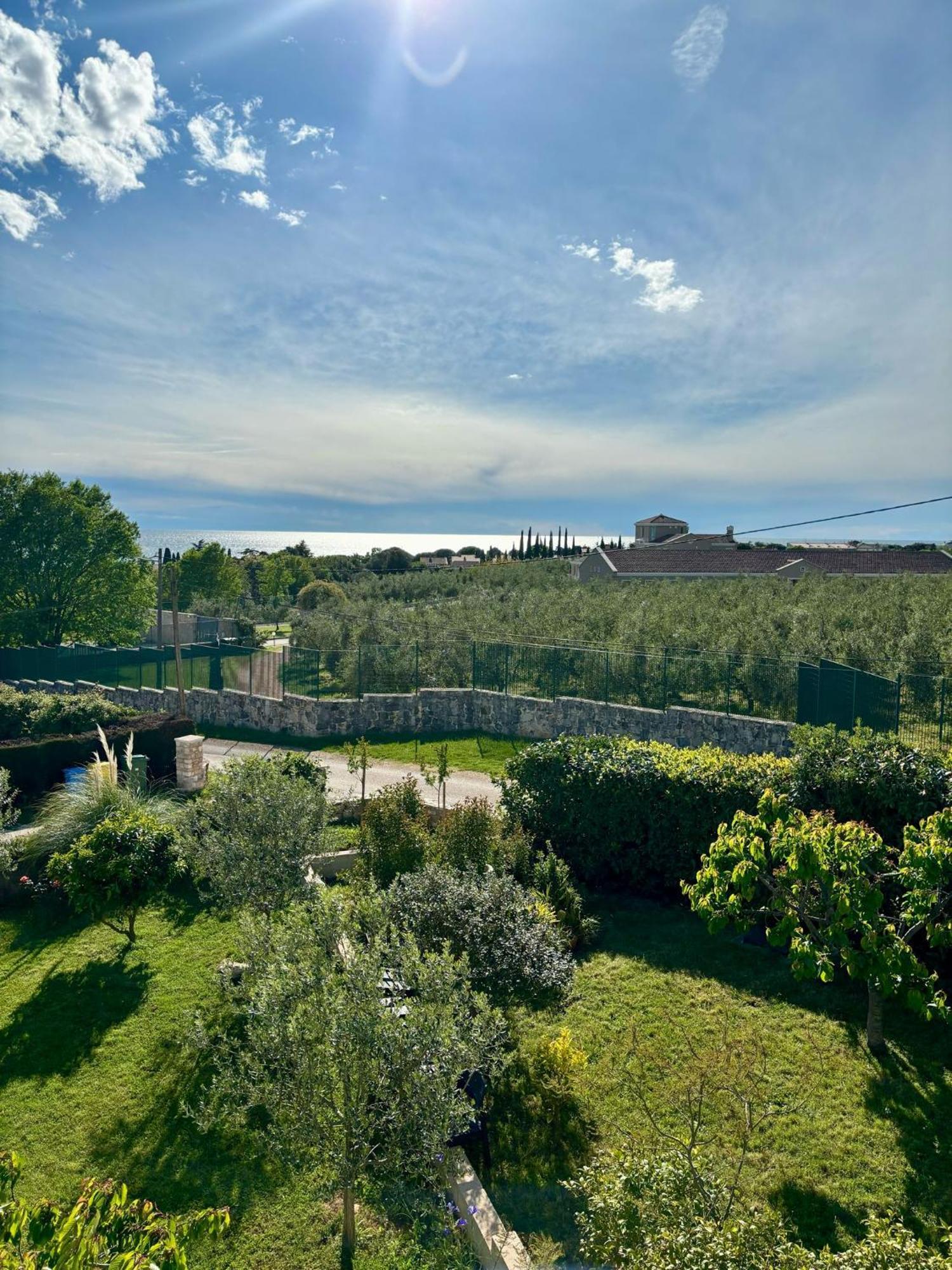New Apartment Vivano Val With Amazing View Zambratija  Esterno foto